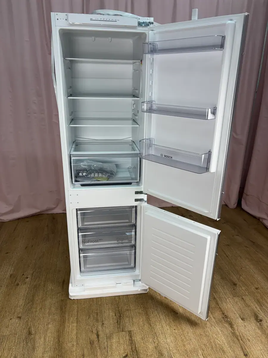 BOSCH | Réfrigérateur encastrable 260 L KIN865SE0 – Image 2