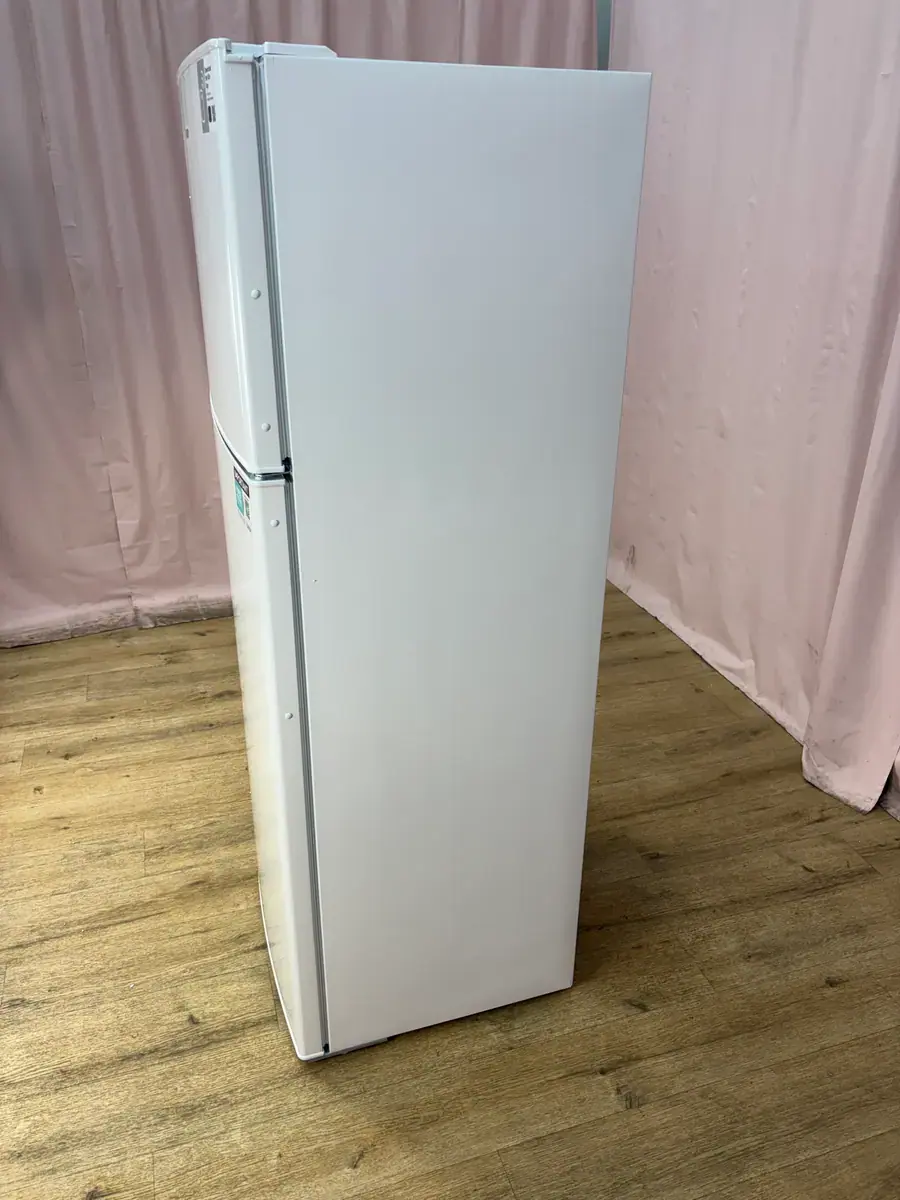 CANDY | Réfrigérateur combiné 304 L CDH1S617EWH – Image 3