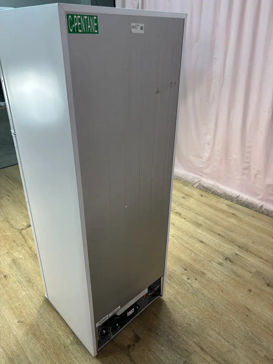 CANDY | Réfrigérateur combiné 304 L CDH1S617EWH – Image 4