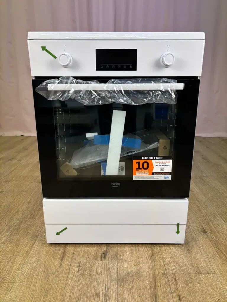 BEKO | Cuisinière FBE69303MWC