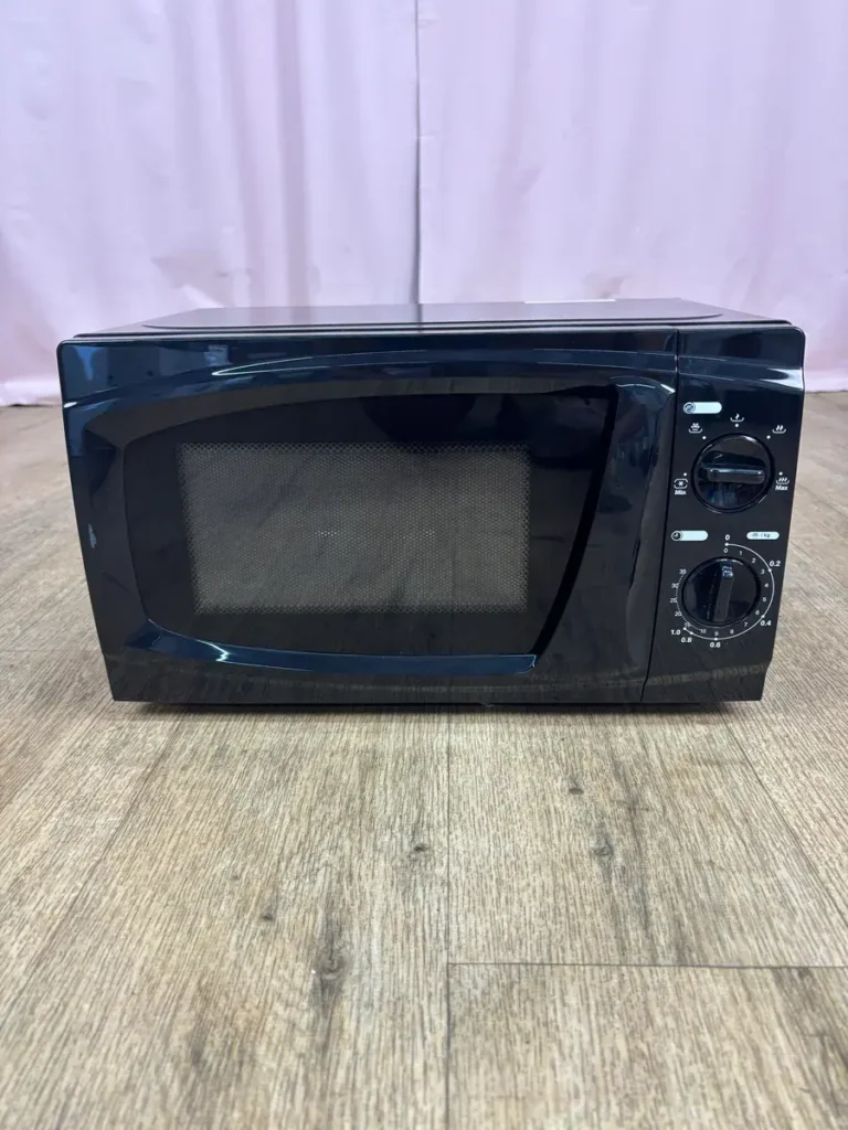 MARQUE INCONNUE | Micro-ondes pose libre 20 L Model 1618